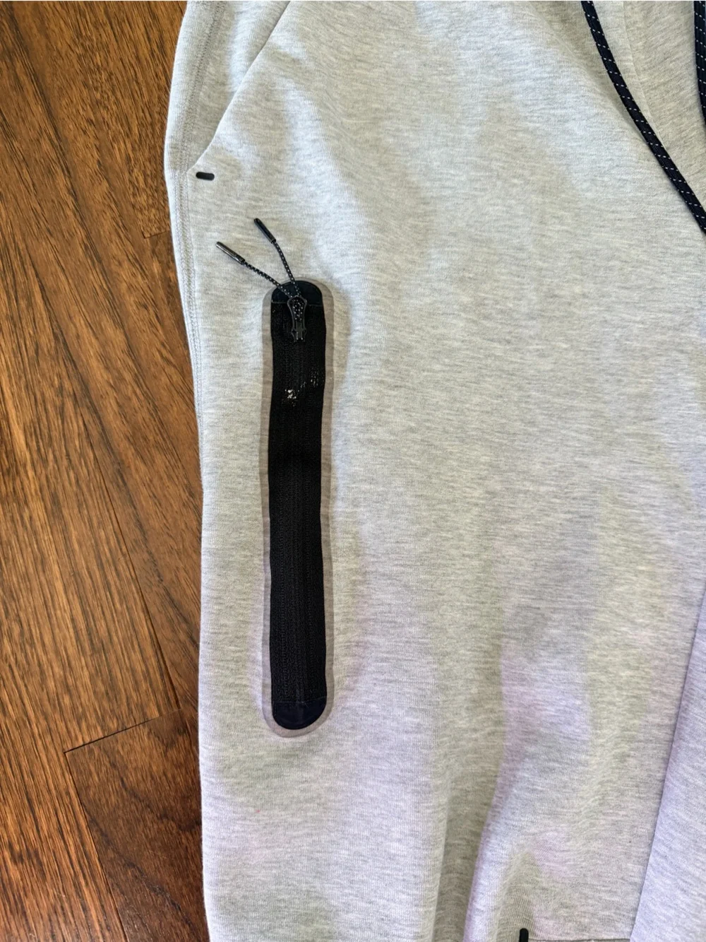 Nike Women’s Light Gray (Heather) full zip Hoodie & Jogger Set